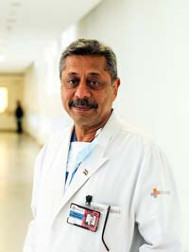 डॉ. प्लास्टिक सर्जन Arnav